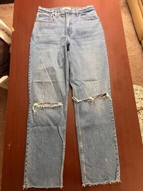 Abercrombie & Fitch Light Blue Straight-Leg Ripped Jeans